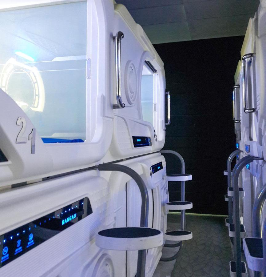 Bangau - Short Term Rest Area Capsule Hotel Sepang Buitenkant foto